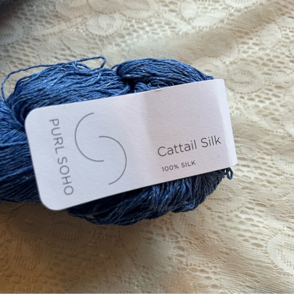 Yarn Purl Soho cattail silk and line weight merino finger weight - Picture 4 of 6